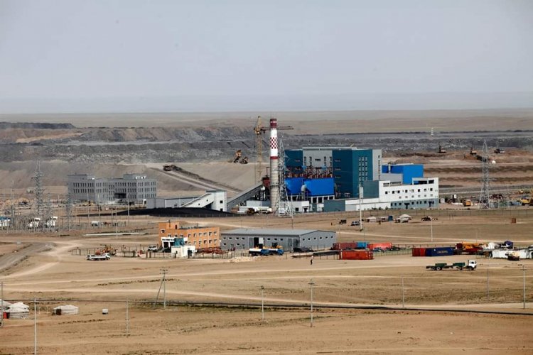Монгол инженерүүдийн босгосон анхны цахилгаан станц Ѳмнѳговьд байна.