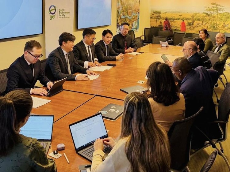 ДАЯН ДЭЛХИЙН БАЙГАЛЬ ОРЧНЫ САНТАЙ ХАМТЫН АЖИЛЛАГААГАА ӨРГӨЖҮҮЛЖ БАЙНА