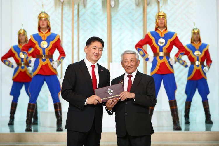 “ТАХЬ АДУУГ СЭРГЭЭН НУТАГШУУЛЖ, ЗЭРЛЭГШҮҮЛСЭН АЖИЛ" СЭДЭВТ БҮТЭЭЛД ТӨРИЙН ШАГНАЛ ХҮРТЭЭЛЭЭ