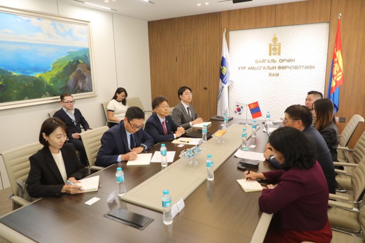 БНСУ-аас Монгол Улсад суугаа Элчин сайд Чой Жин Вонг хүлээн авч уулзав