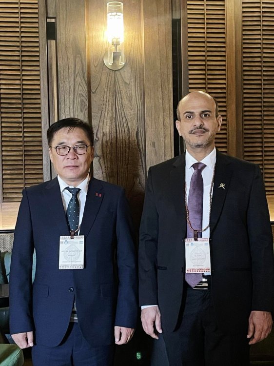 ОМАНЫ СУЛТАНТ УЛСЫН БАЙГАЛЬ ОРЧНЫ ЕРӨНХИЙ ГАЗРЫН ЕРӨНХИЙЛӨГЧТЭЙ УУЛЗАЖ, САНАЛ СОЛИЛЦОВ